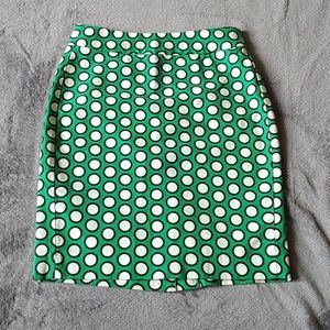 Petite Banana Republic green pencil skirt, size 00P